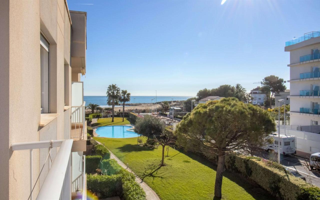 Atico En Primera Linea Con Vistas Al Mar - Roquer Marti Albert Villas Alcossebre Exterior foto